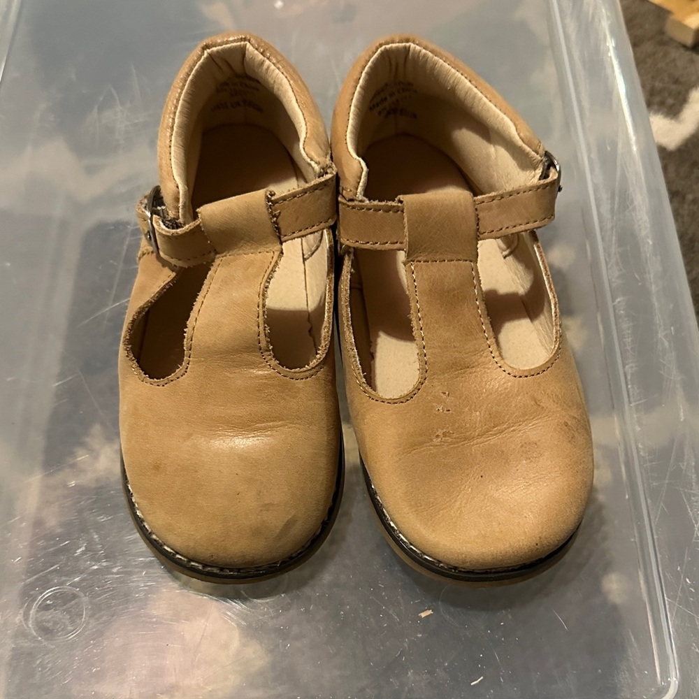 Source Unknown Tan Kids Dress Shoes